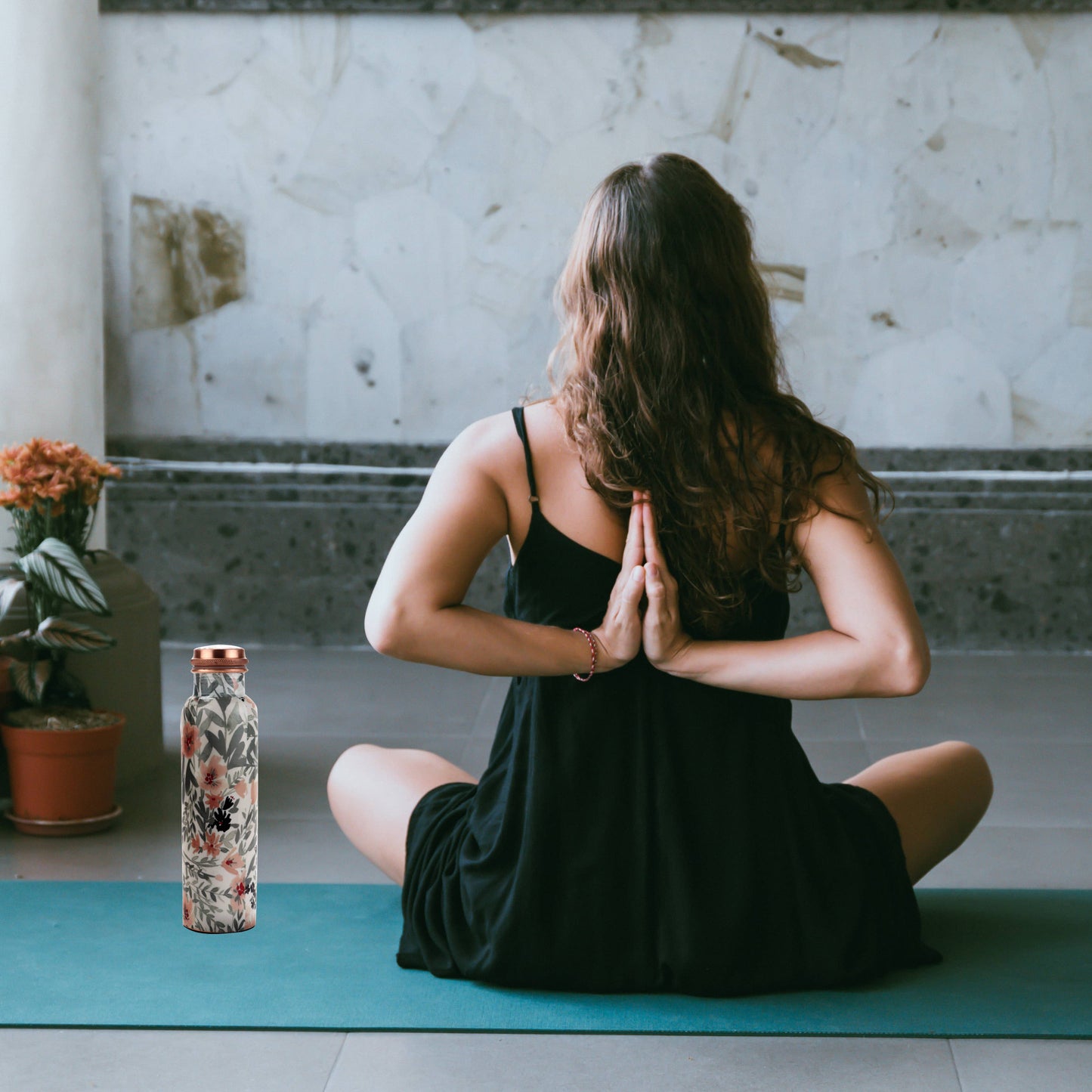 Leaf Copper Bottle (1L)