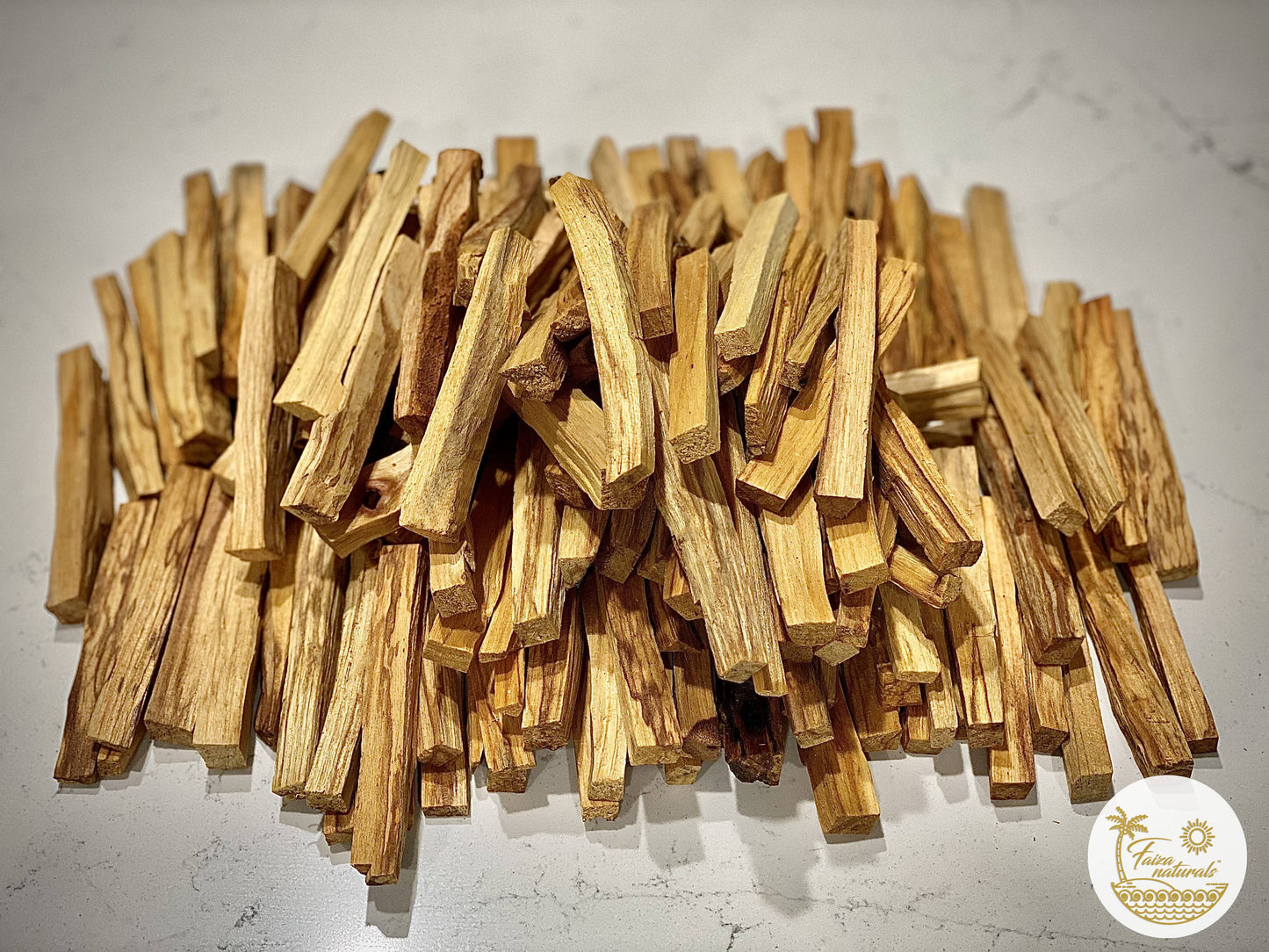 Palitos de Palo Santo