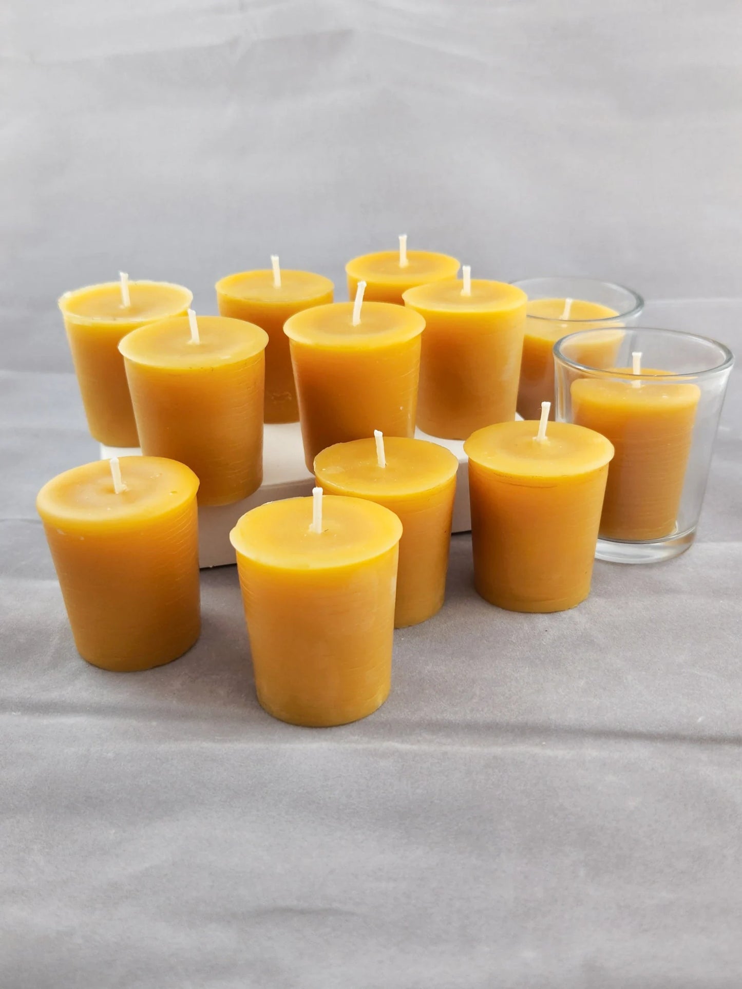 100% Beeswax Large Votive Candles - Set of 6 with one glass