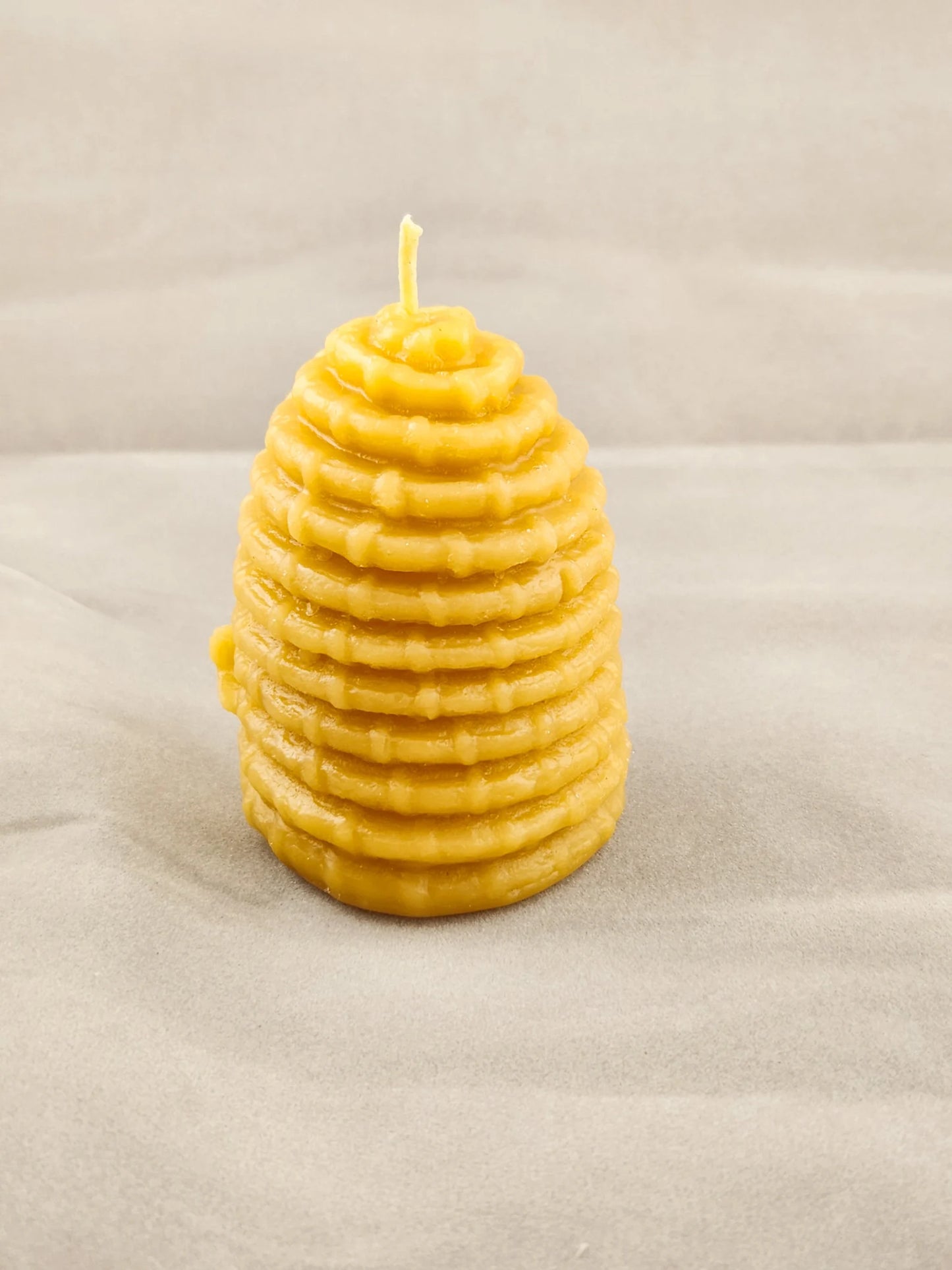 100% Beeswax Skep Large Beehive Candle